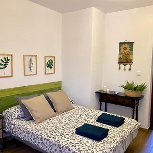 https://las-palmeras-pizarra.es-andalucia.com